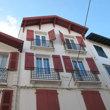아파트 Appt 5pers Centre St Jean De Luz - Calme - Grande A 2mn - Balcon