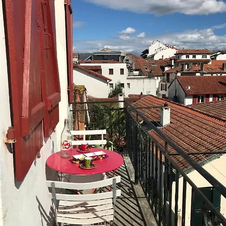 Appt 5pers Centre St Jean De Luz - Calme - Grande A 2mn - Balcon Apartment